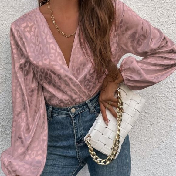 Leopard Print Lantern Sleeve Satin Bodysuit - Picture 6 of 6